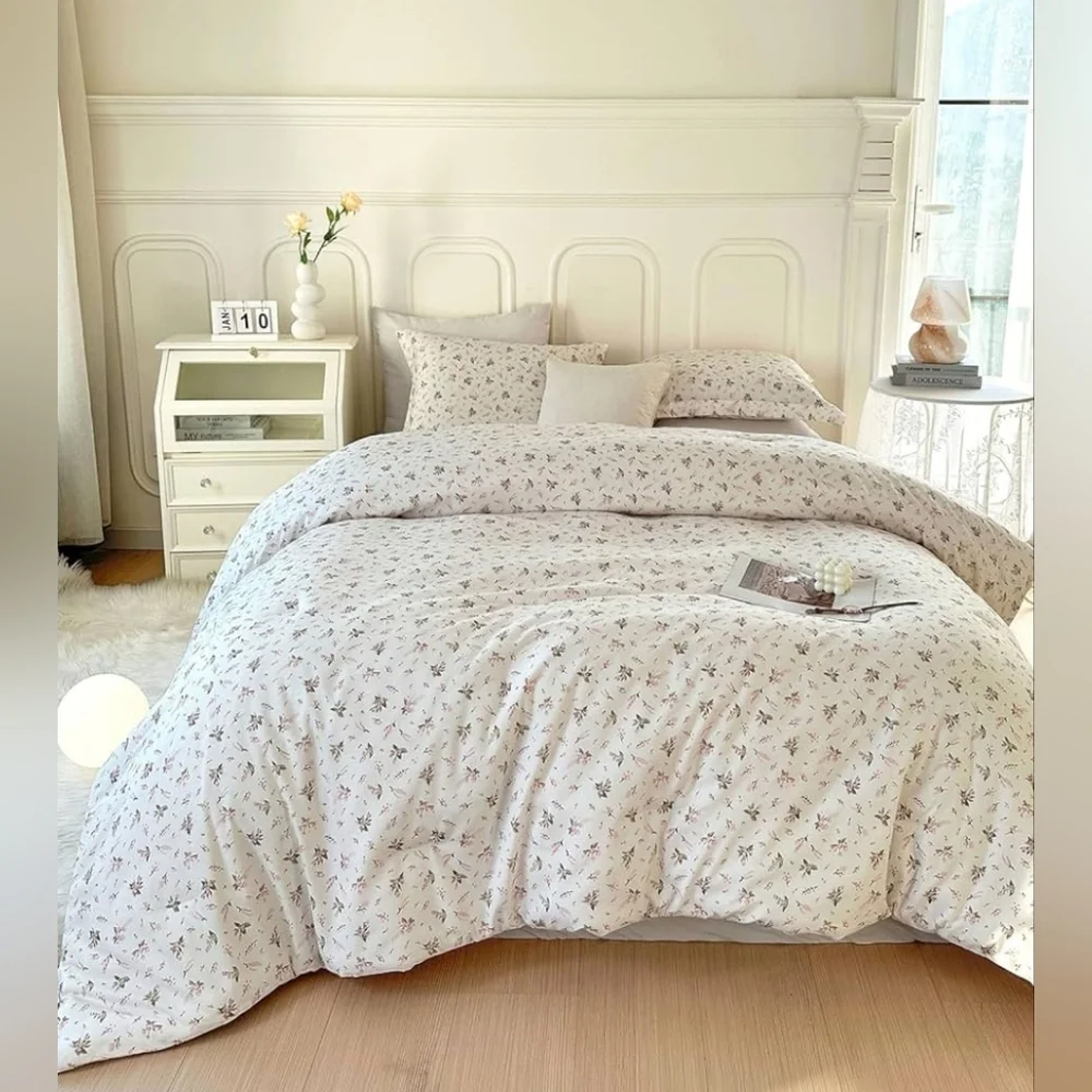 Cottagecore Floral Full Lightweight Comforter Set